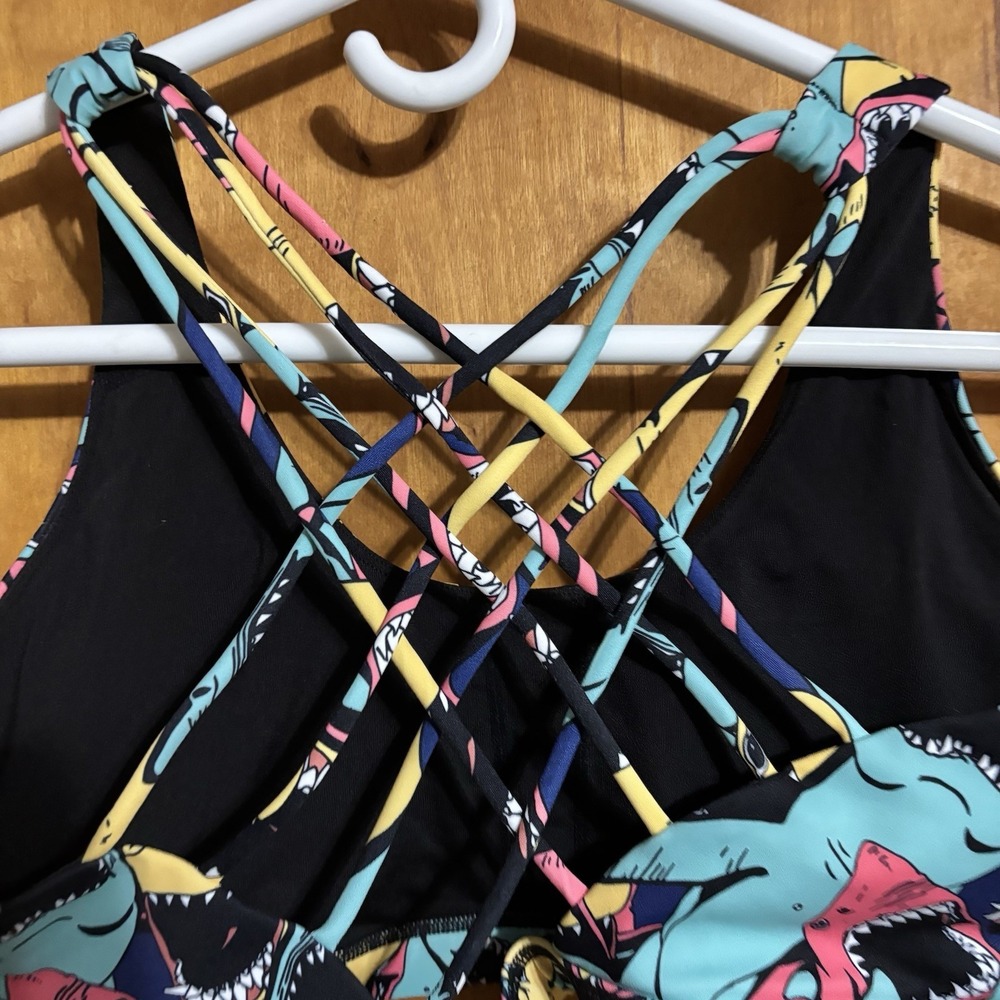 CVG Sports Bra Womens Medium/large Shark Strappy Back Yoga Gym Fitness - Picture 3 of 3